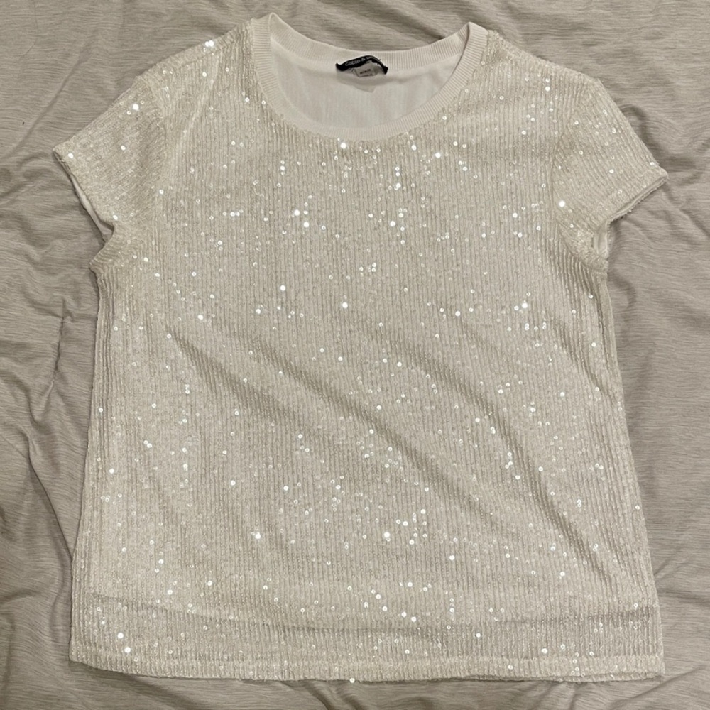 Cable & Gauge Ivory Sequin Short Sleeve Crewneck Tee